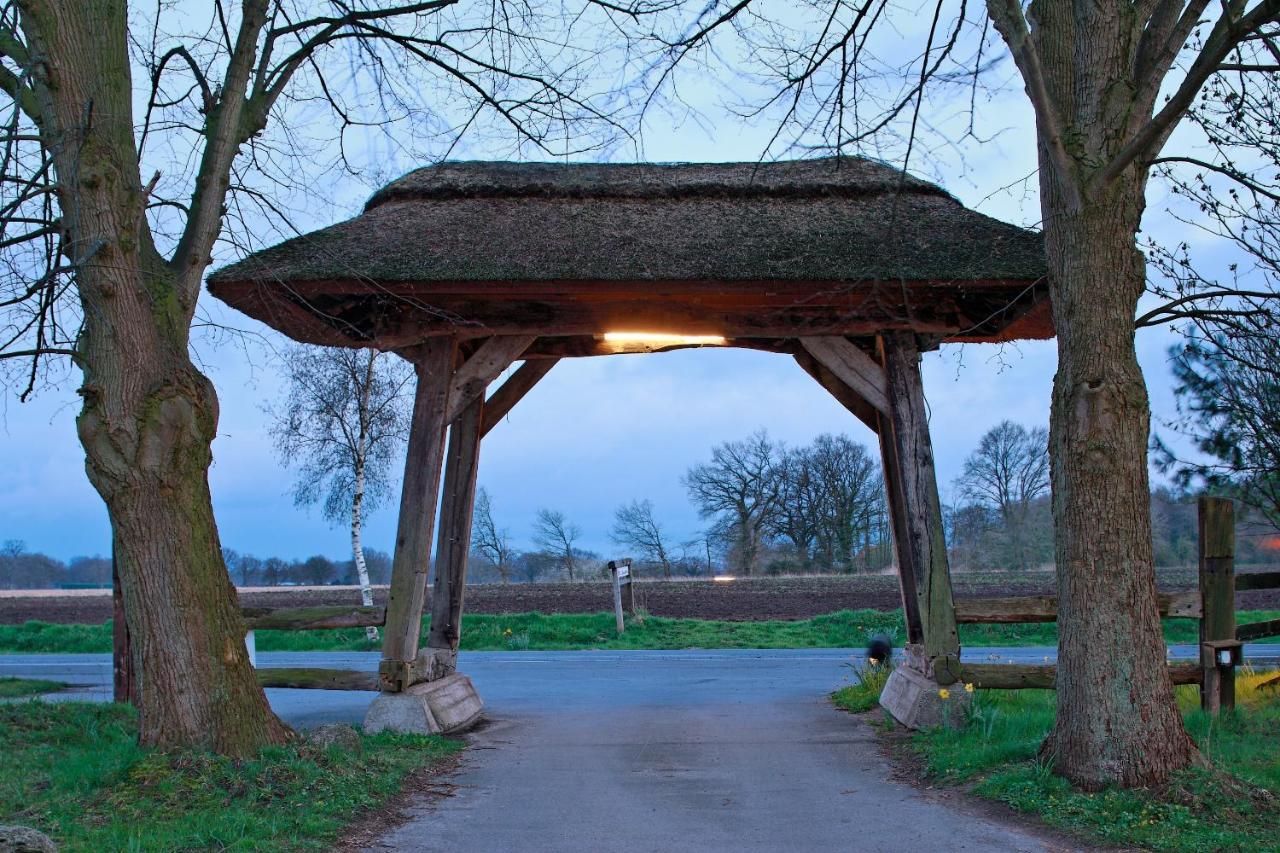 Отель Hof Oberlethe Wardenburg Экстерьер фото